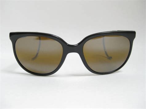 vintage vuarnet cat eye sunglasses.